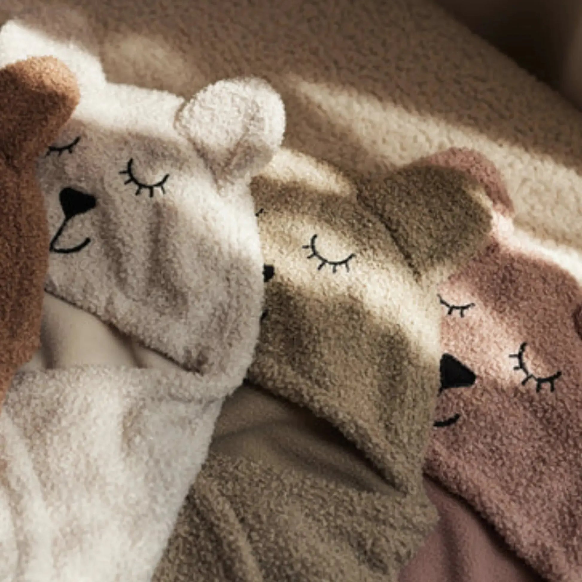 Couverture portefeuille / Bear Boucle Olive Green Jollein