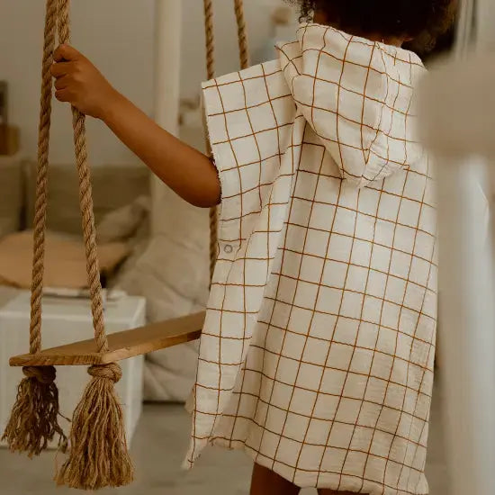 Poncho en gaze / Grands Carreaux Atelier Wagram