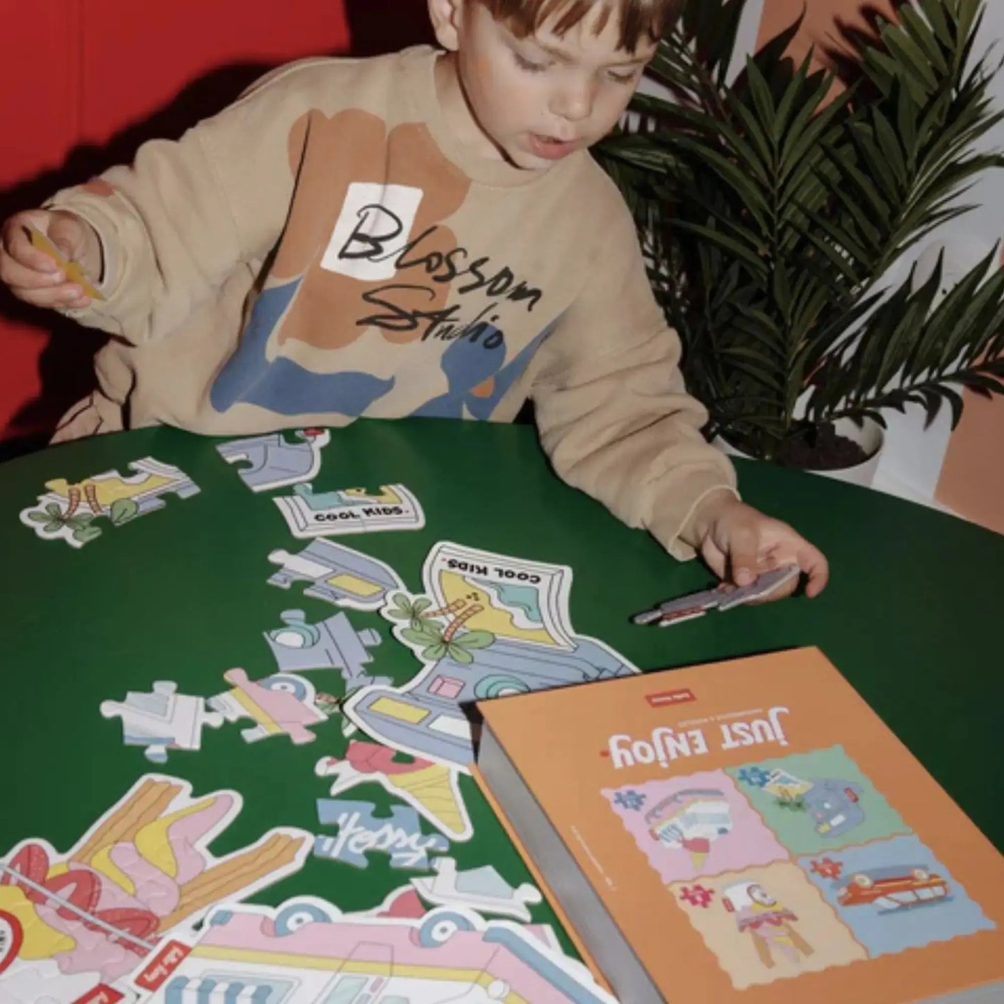 Puzzle / Just Enjoy Hello Hossy