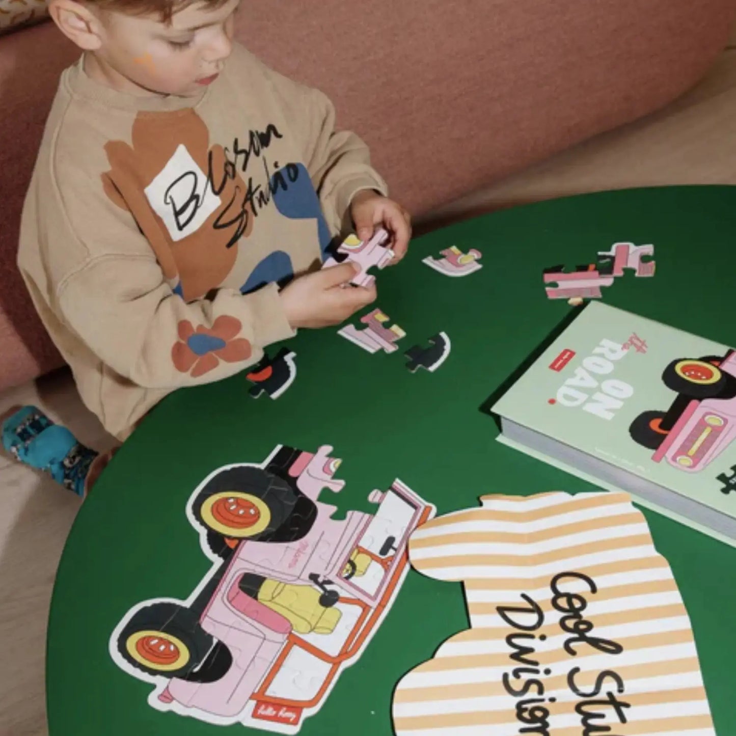 Puzzle / On the Road Hello Hossy